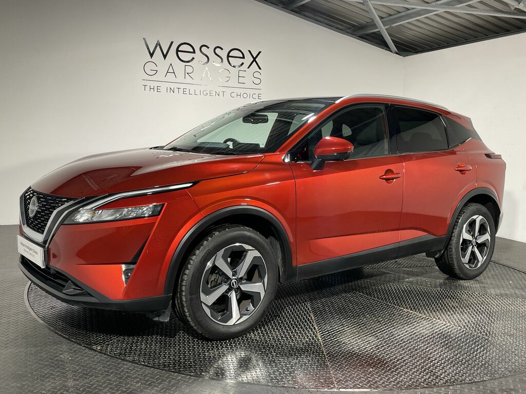 Nissan Qashqai 1.3 Dig-t Mh 158 N-connecta Xtronic Red #3