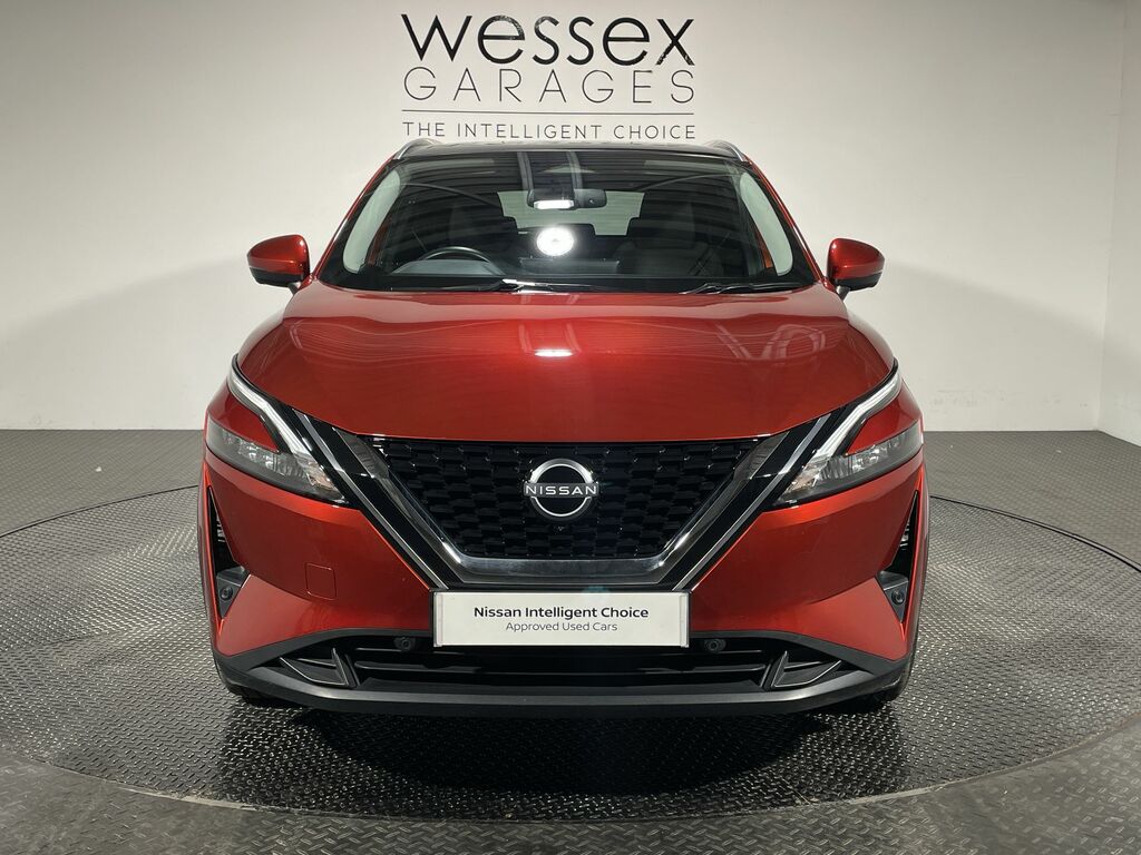 Nissan Qashqai 1.3 Dig-t Mh 158 N-connecta Xtronic Red #5