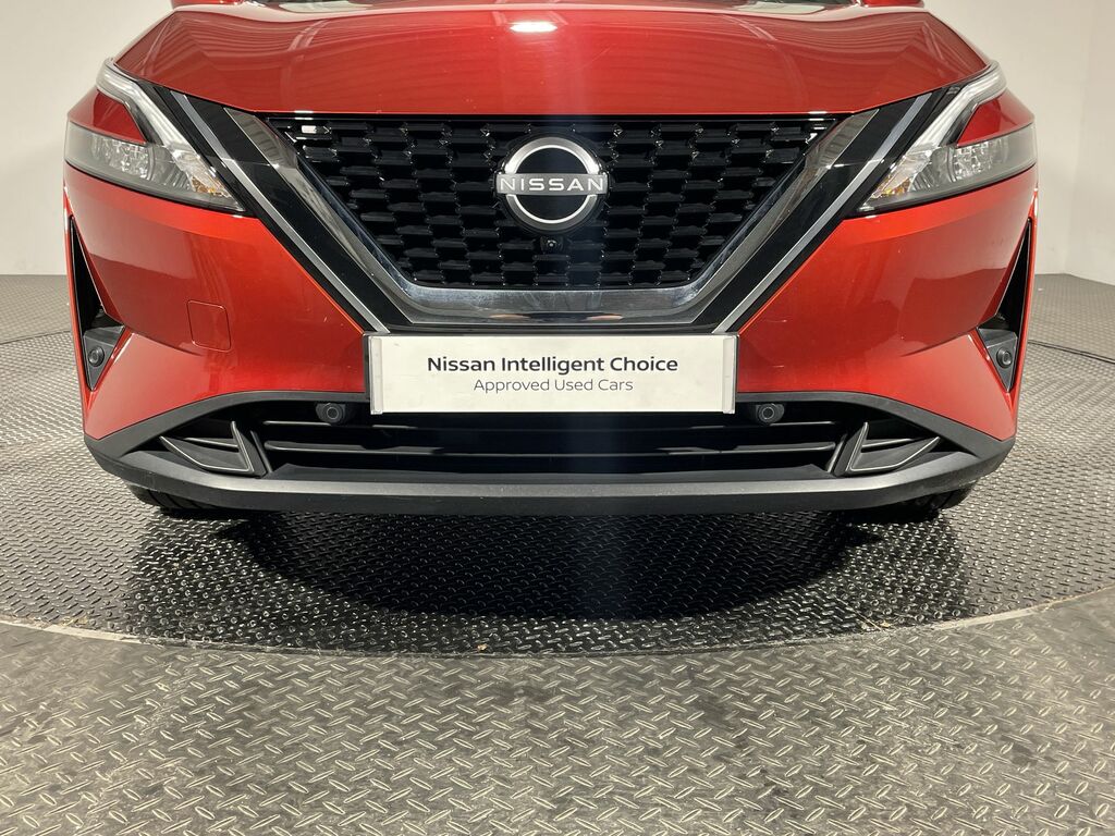 Nissan Qashqai 1.3 Dig-t Mh 158 N-connecta Xtronic Red #6