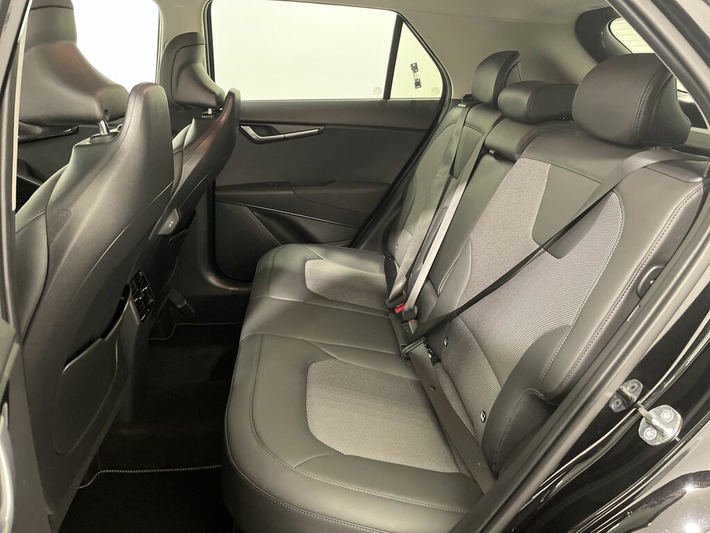 Kia Niro 4 Grey #26
