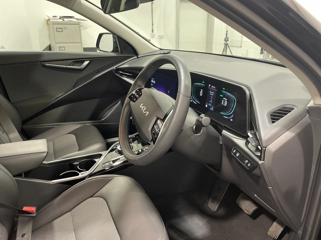 Kia Niro 1.6 Gdi Hybrid 3 Dct Black #2