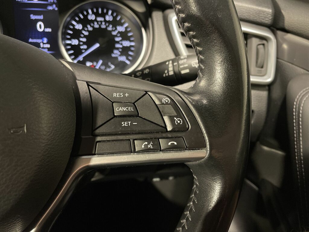 Nissan Qashqai N-connecta Dci Red #47