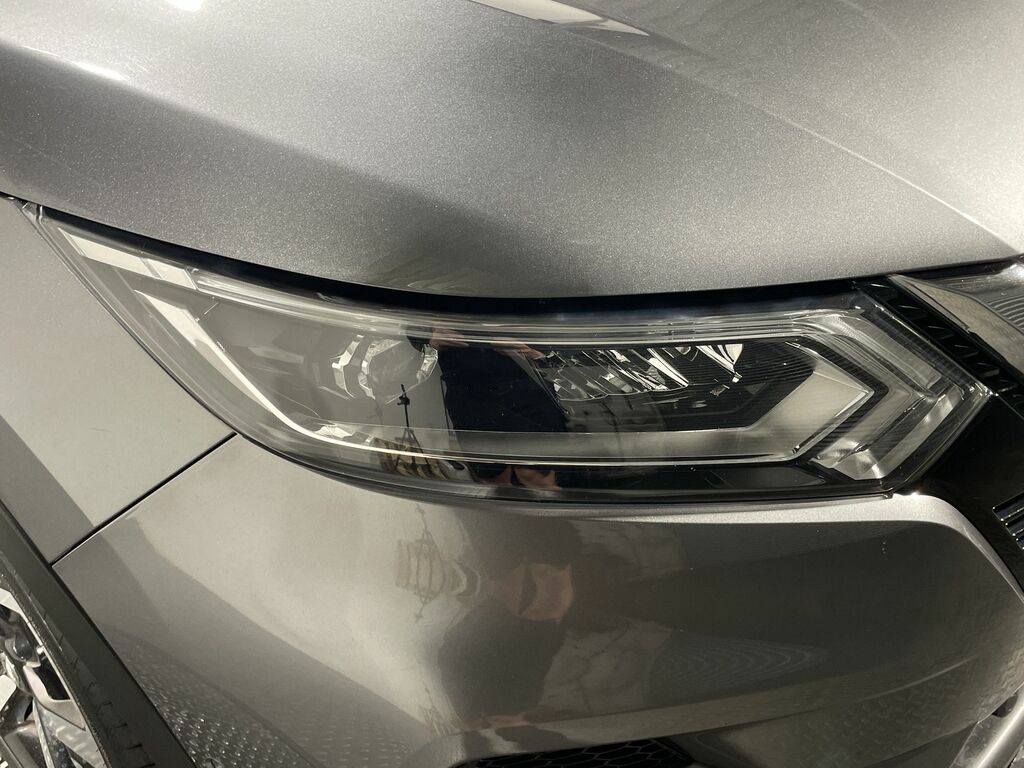 Nissan Qashqai N-connecta Dci Red #8