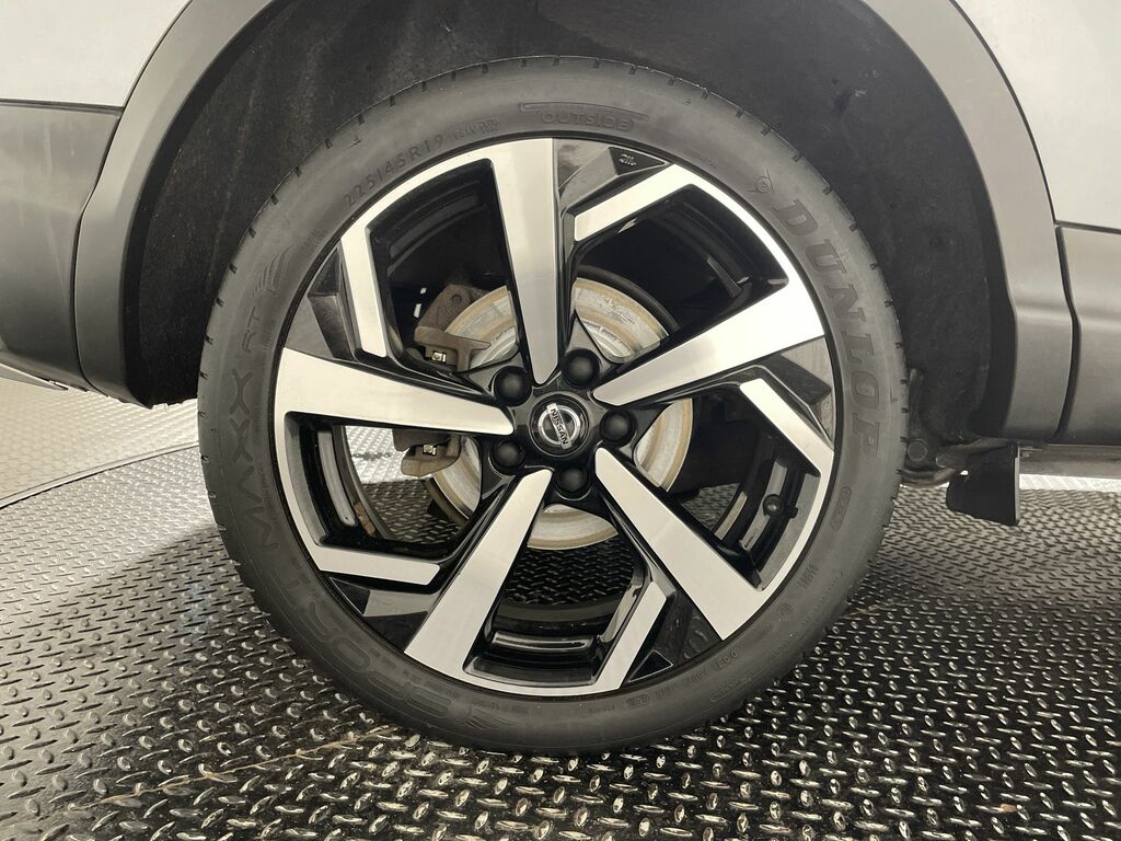Nissan Qashqai N-connecta Dci Red #16
