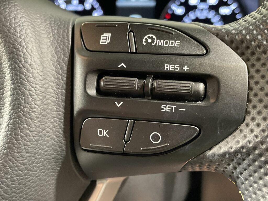 Kia Picanto 1.0 2 4 Seats White #42