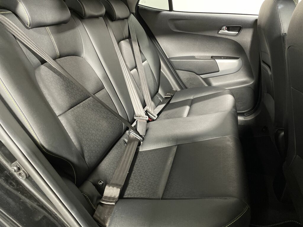 Kia Picanto 1.0 2 4 Seats White #21