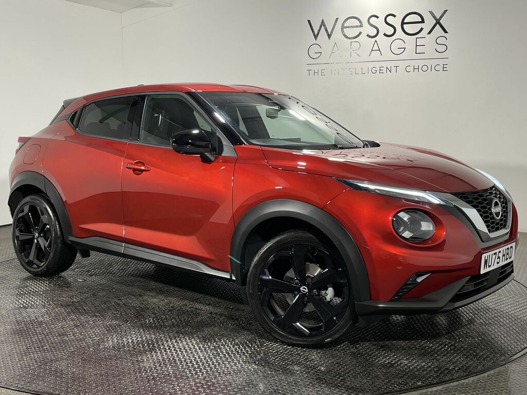 Nissan Juke 1.0 Dig-t Tekna WU75HBD Red