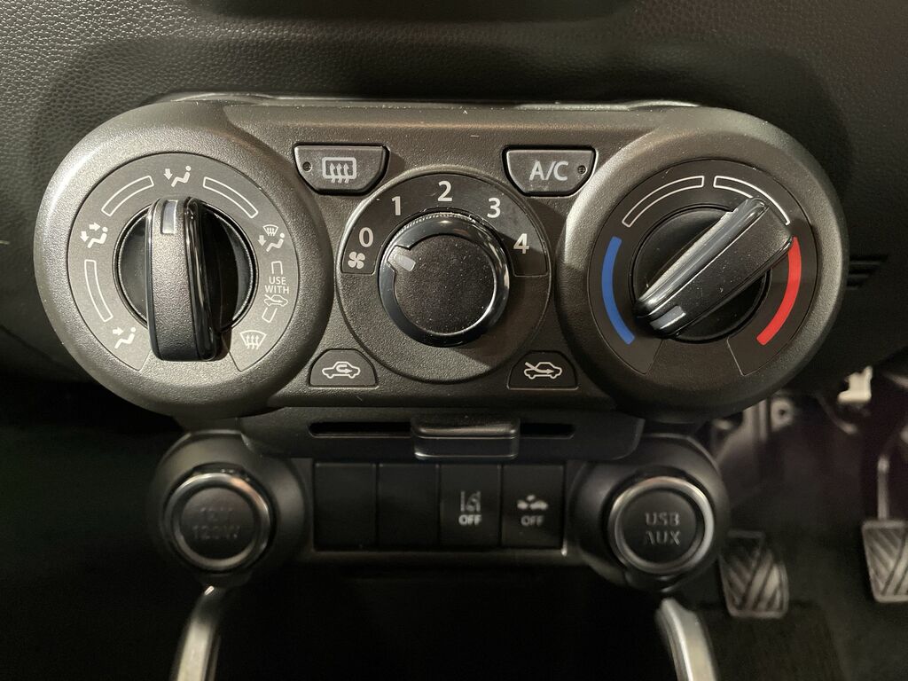 Suzuki Ignis Ignis Sz5 Dualjet Mhev Cvt Black #30