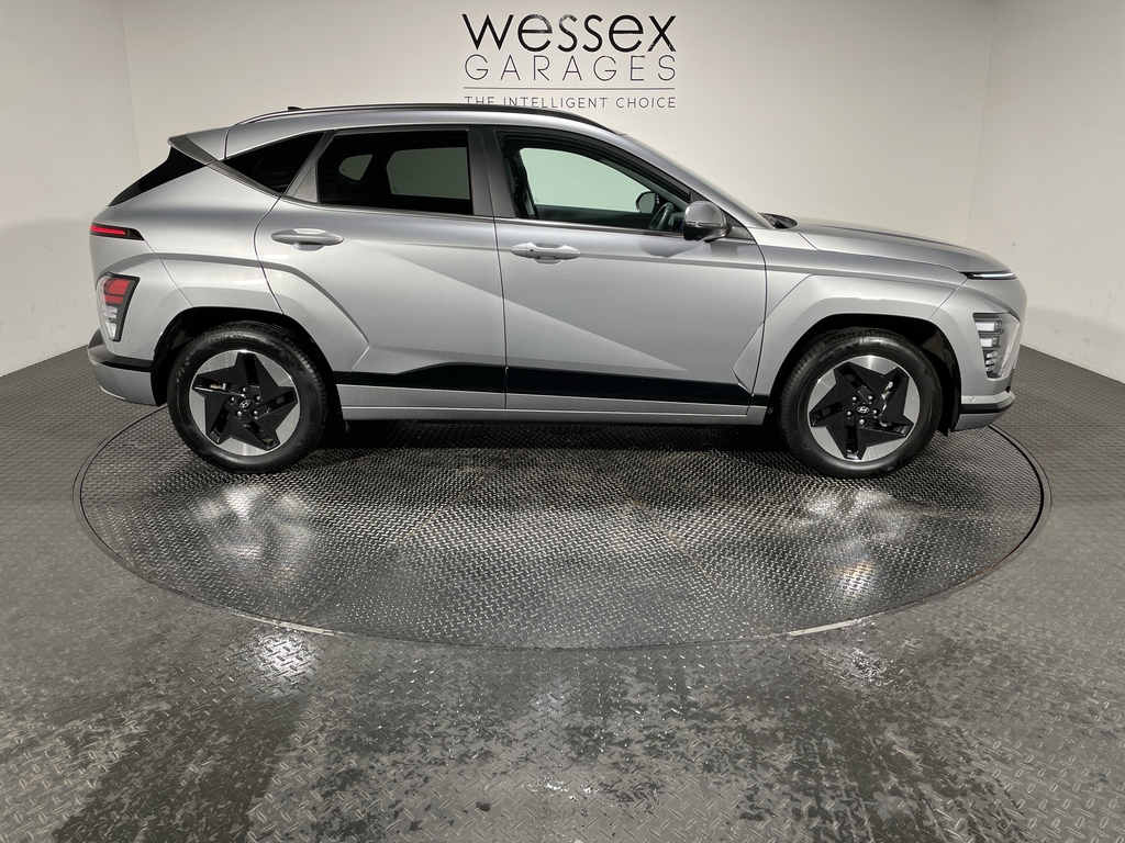 Hyundai Kona Ultimate Ev Silver #2