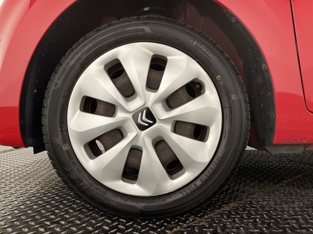 Citroen C1 1.0 Vti Feel Red #4