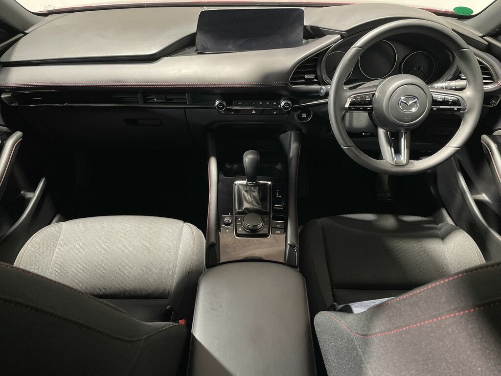Mazda 3 2.0 E Skyactiv X Mhev Takumi Hatchback Red #28