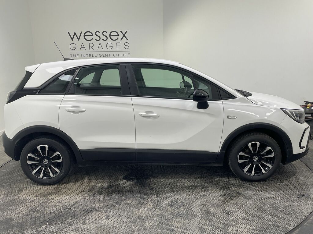 Vauxhall Crossland 1.2 Design White #4