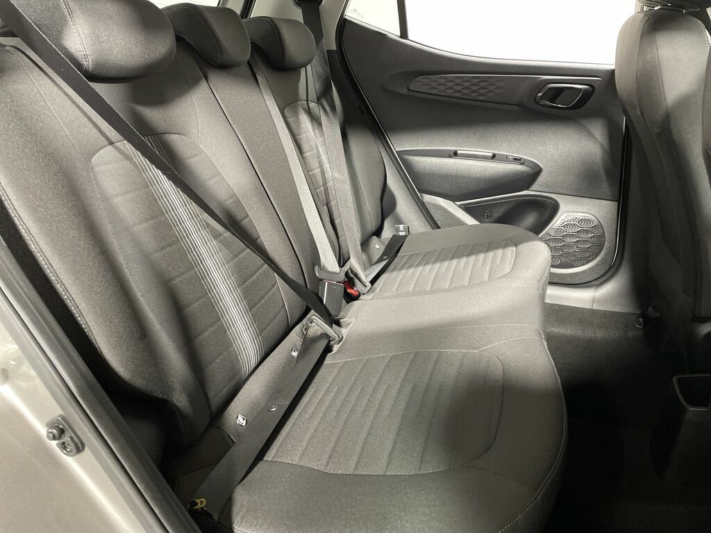 Hyundai I10 Mpi Se Connect Red #20