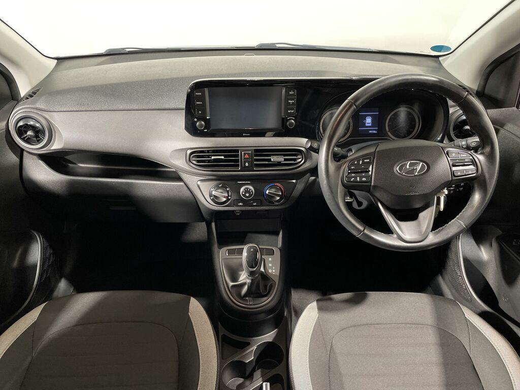 Hyundai I10 1.2 Mpi Se Connect Brown #2