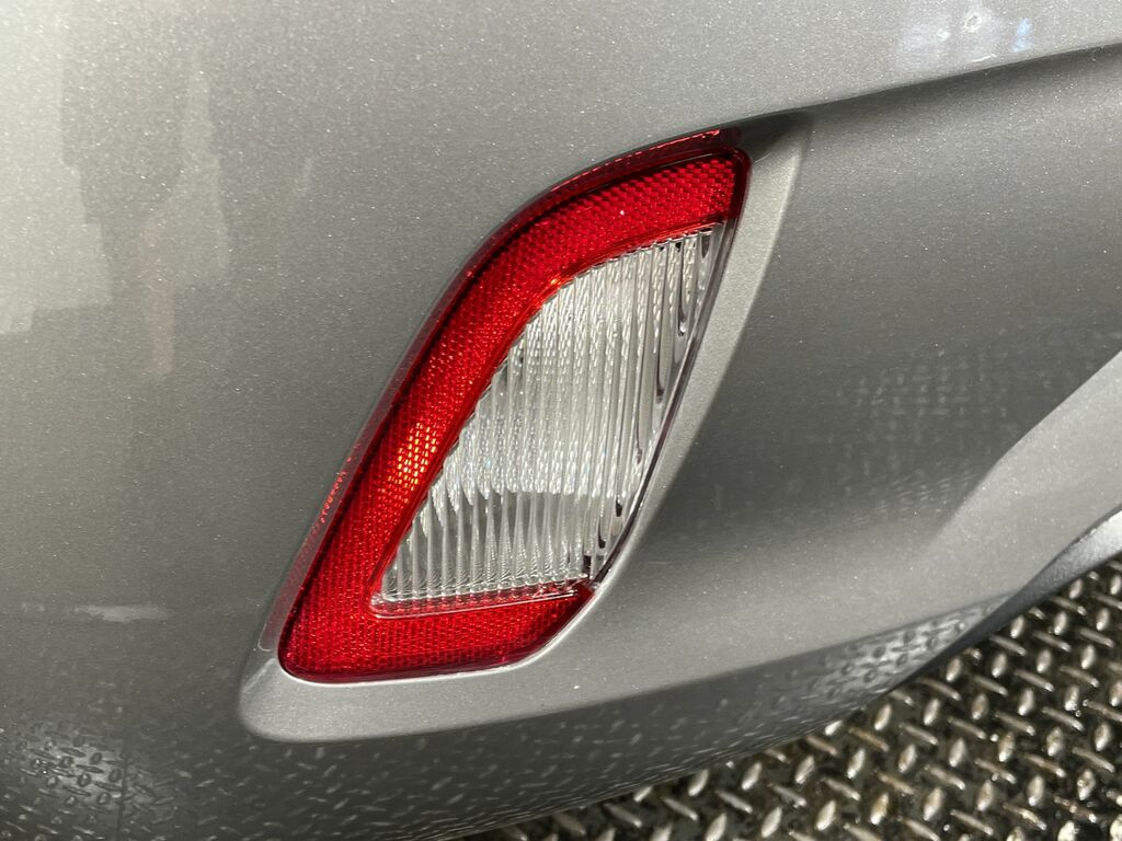 Hyundai I10 Mpi Se Connect Red #14