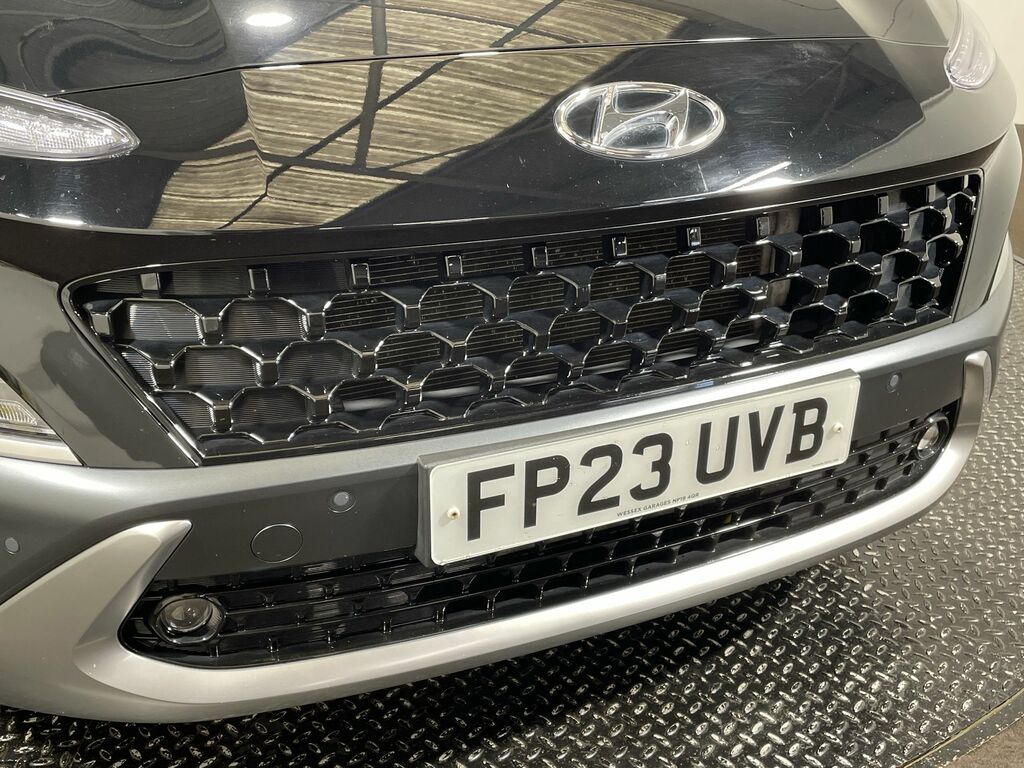 Hyundai Kona Premium T-gdi Mhev FP23UVB Black #6