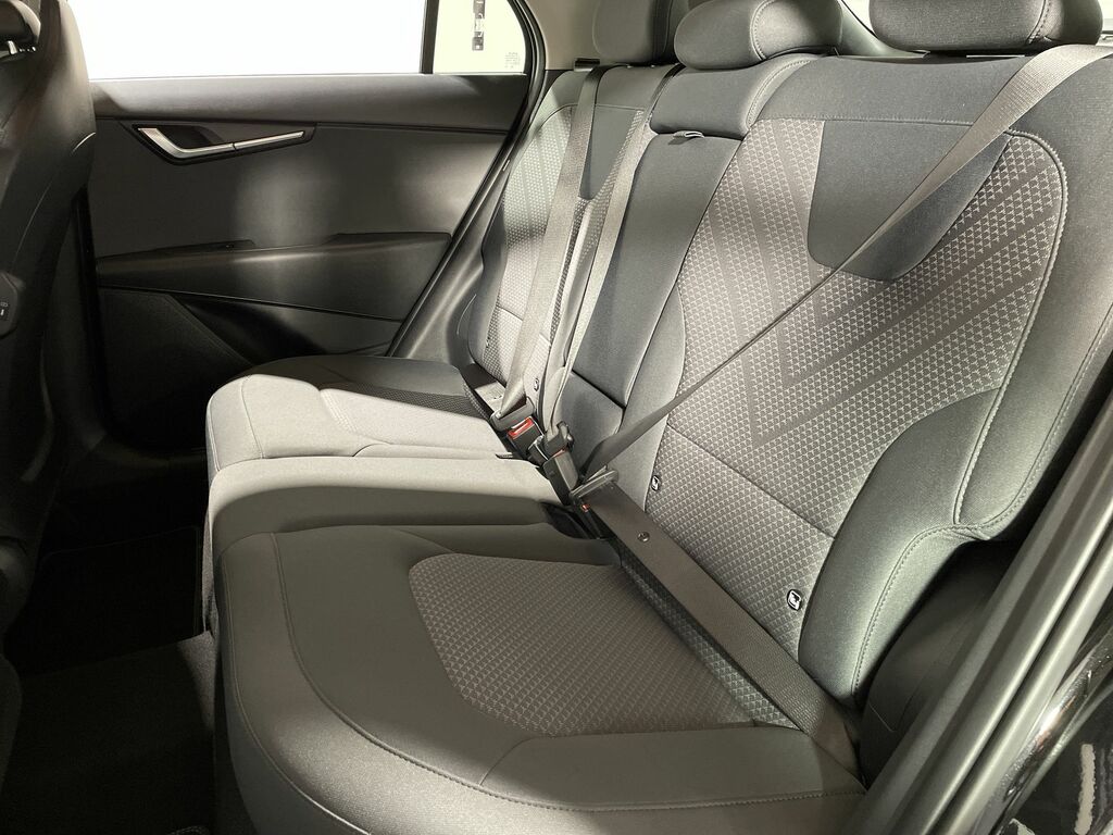 Kia Niro 1.6 Gdi 168 Phev 2 Dct Black #3