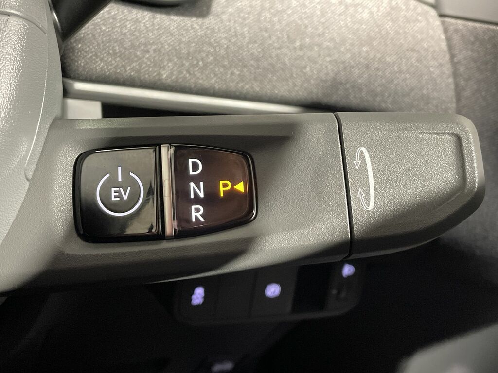 Kia EV3 81.4Kwh Gt-line Suv 201 Bhp Grey #34