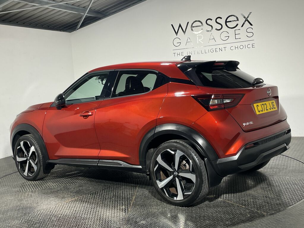 Nissan Juke 1.0 Dig-t 114 Tekna CJ72JJE Red #3