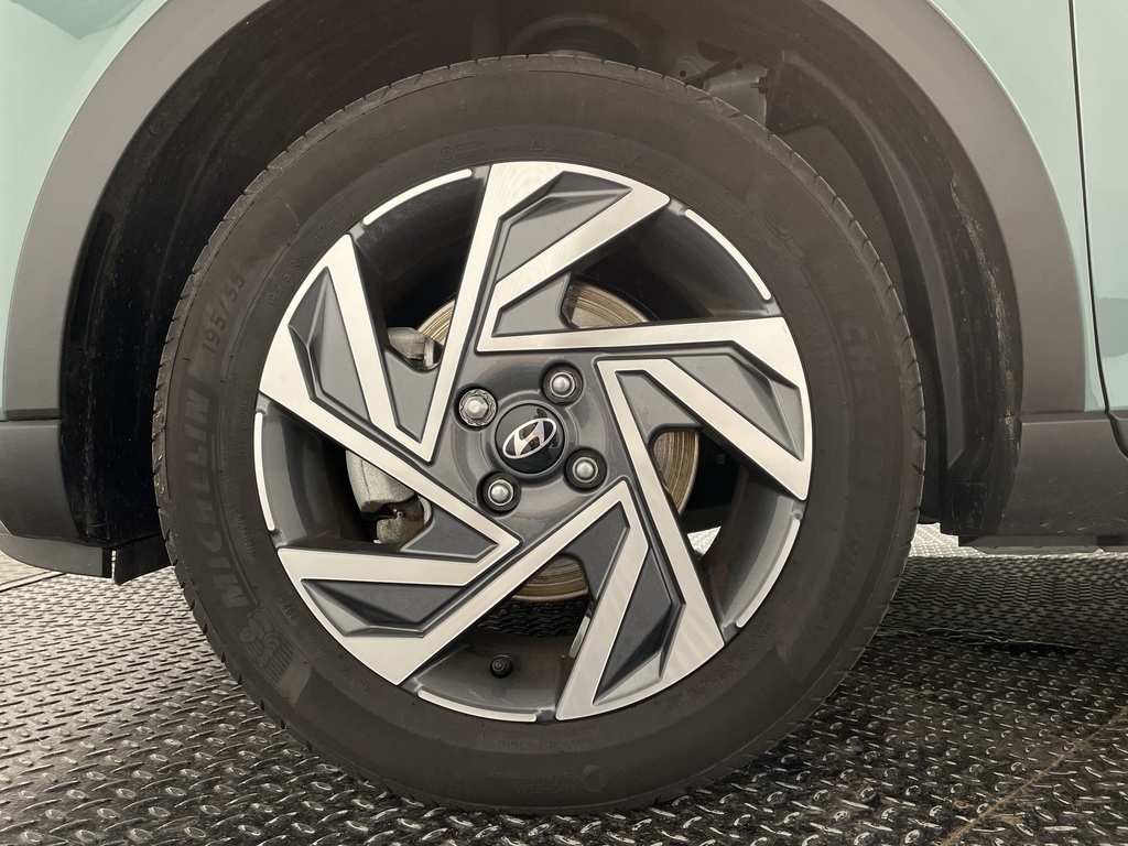 Hyundai Bayon 1.0 Tgdi Advance 12024 Green #4
