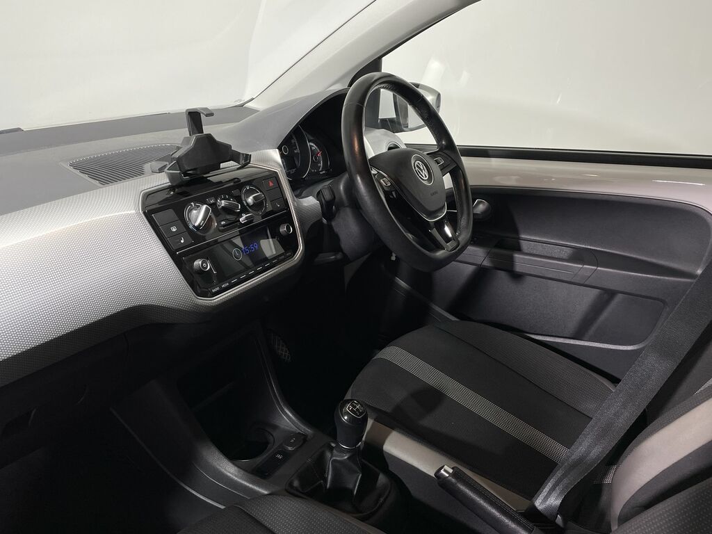 Volkswagen Up 1.0 Move Up Black #22