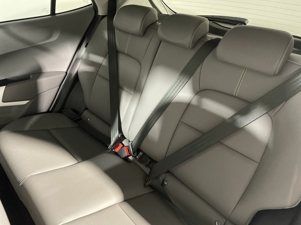 Kia Picanto X-line White #3