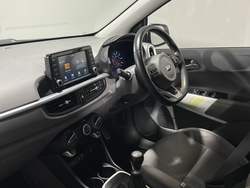 Kia Picanto X-line White #2