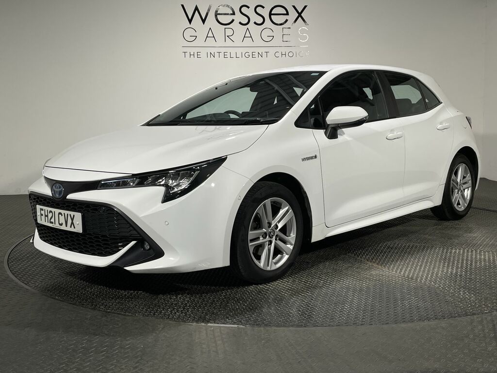Toyota Corolla Icon Tech Hev Cvt FH21CVX White #4