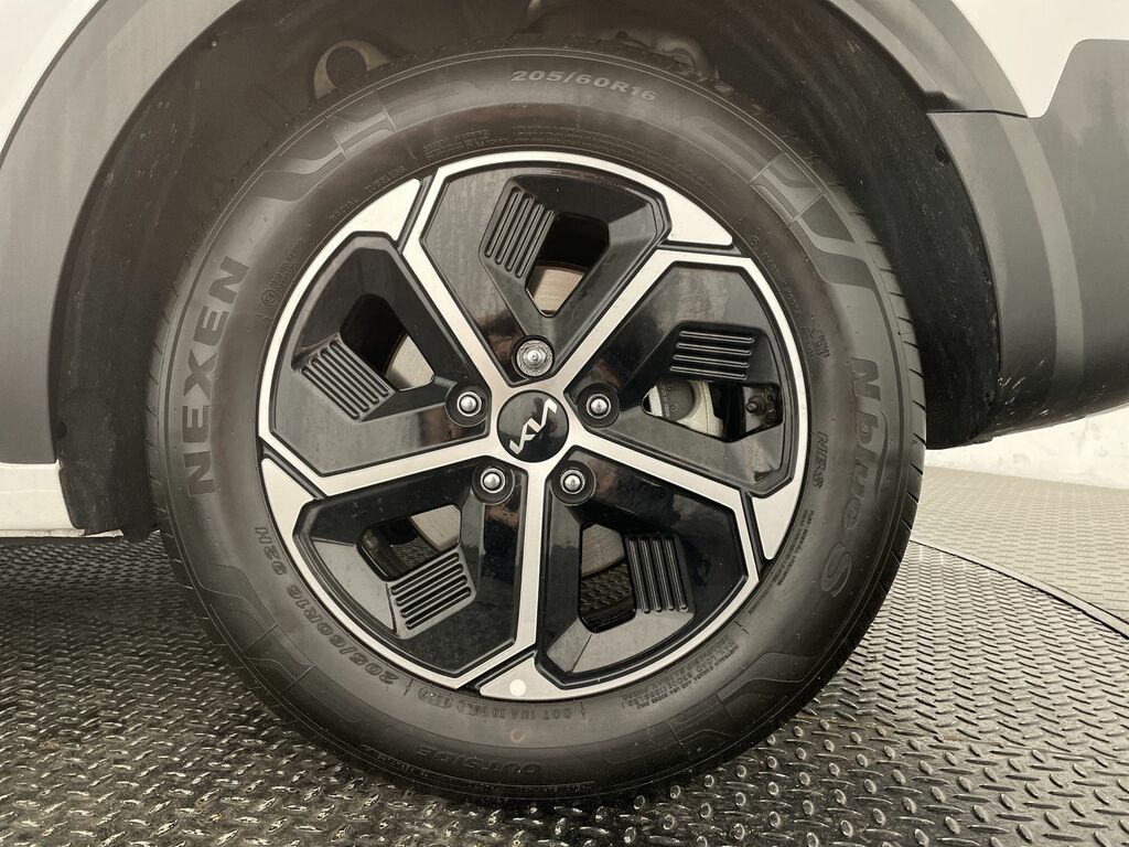 Kia Niro 1.6 Gdi Hybrid 2 Dct White #5