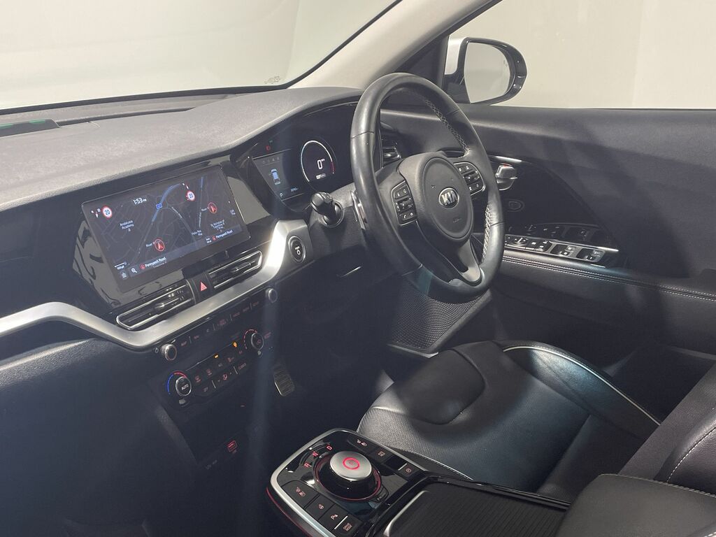 Kia e-Niro 4 Ev Silver #2