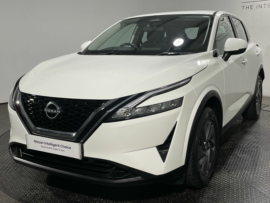 Nissan Qashqai 1.3 Dig-t Mh Acenta Premium White #6
