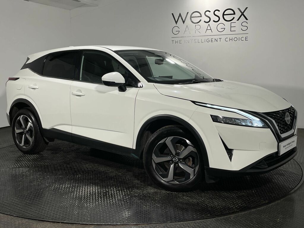 Nissan Qashqai 1.3 Dig-t Mh N-connecta White