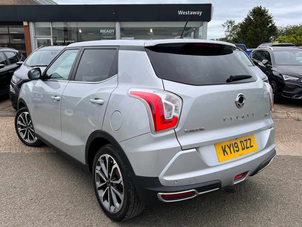 SsangYong Tivoli 1.6 Ultimate - 2019 19 Silver #4
