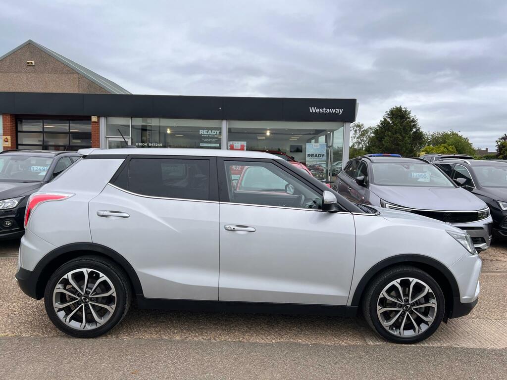 SsangYong Tivoli 1.6 Ultimate - 2019 19 Silver #2
