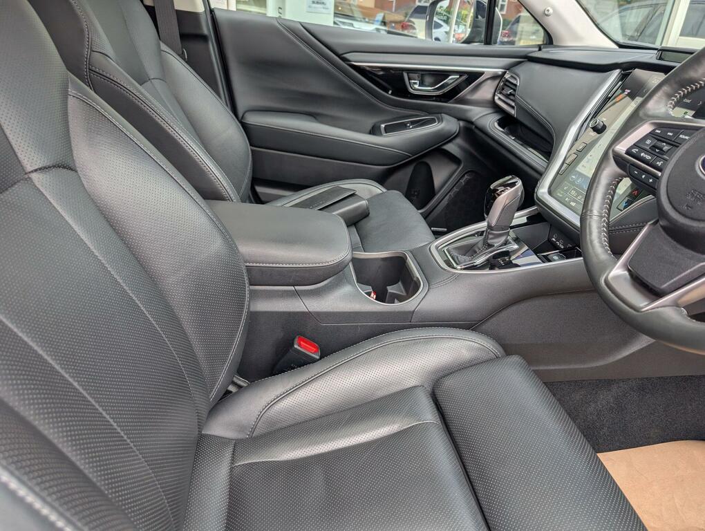 Subaru Outback 2.5I Touring Lineartronic - 2024 24 Black #13