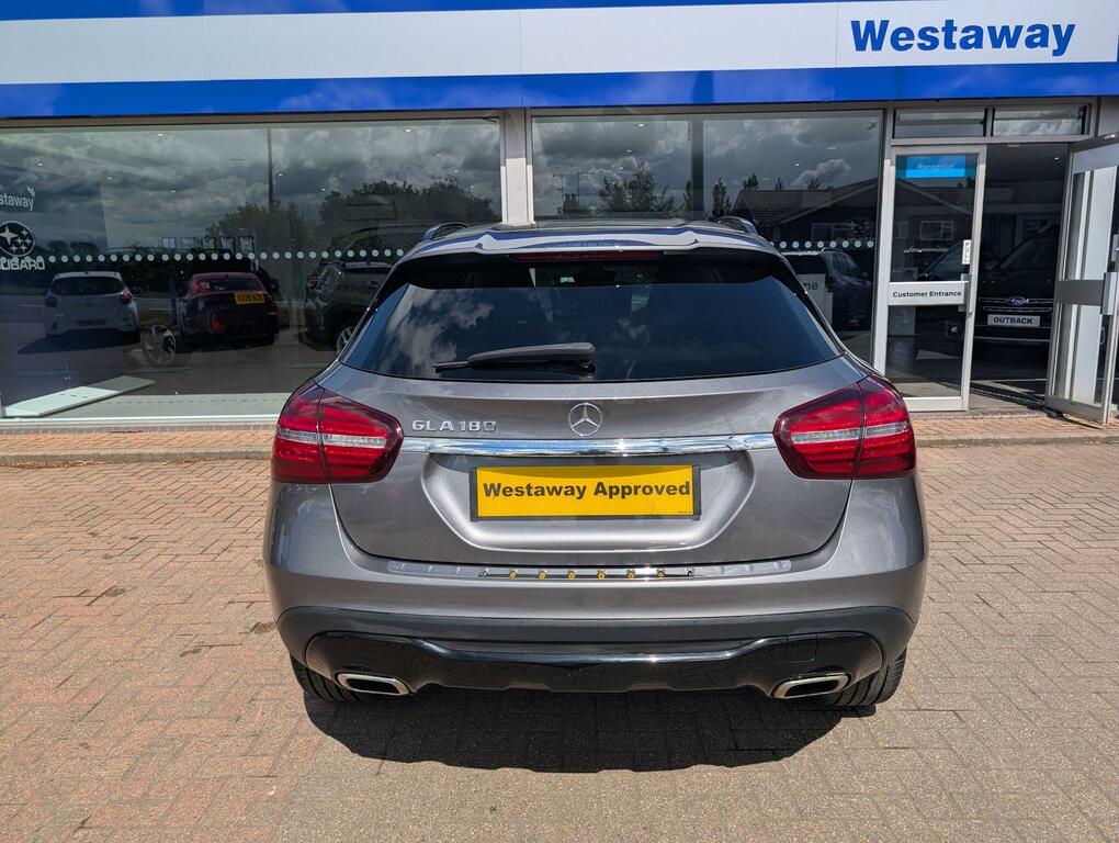 Mercedes-Benz GLA Class Gla 180 Urban Edition - 2019 19 EP19THF Grey #5