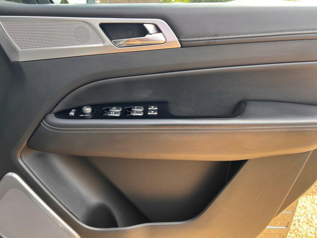 SsangYong Rexton Ultimate Grey #46