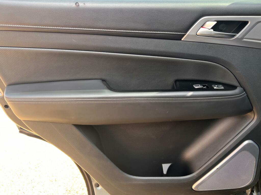 SsangYong Rexton Ultimate Grey #48