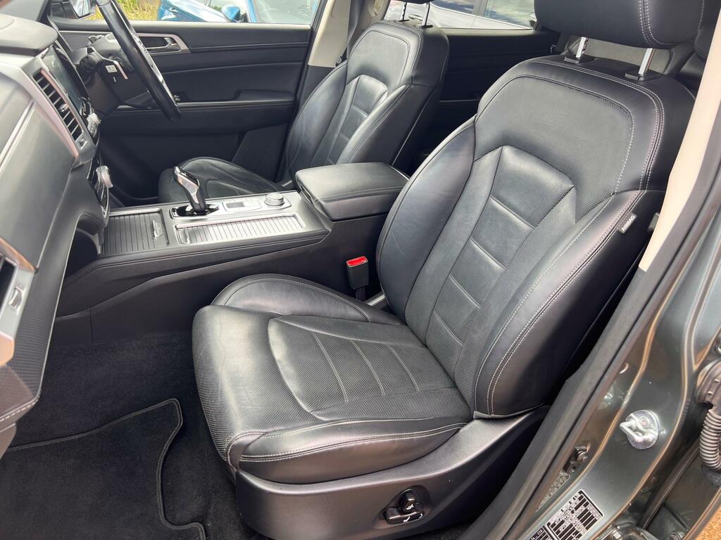 SsangYong Rexton Ultimate Grey #15