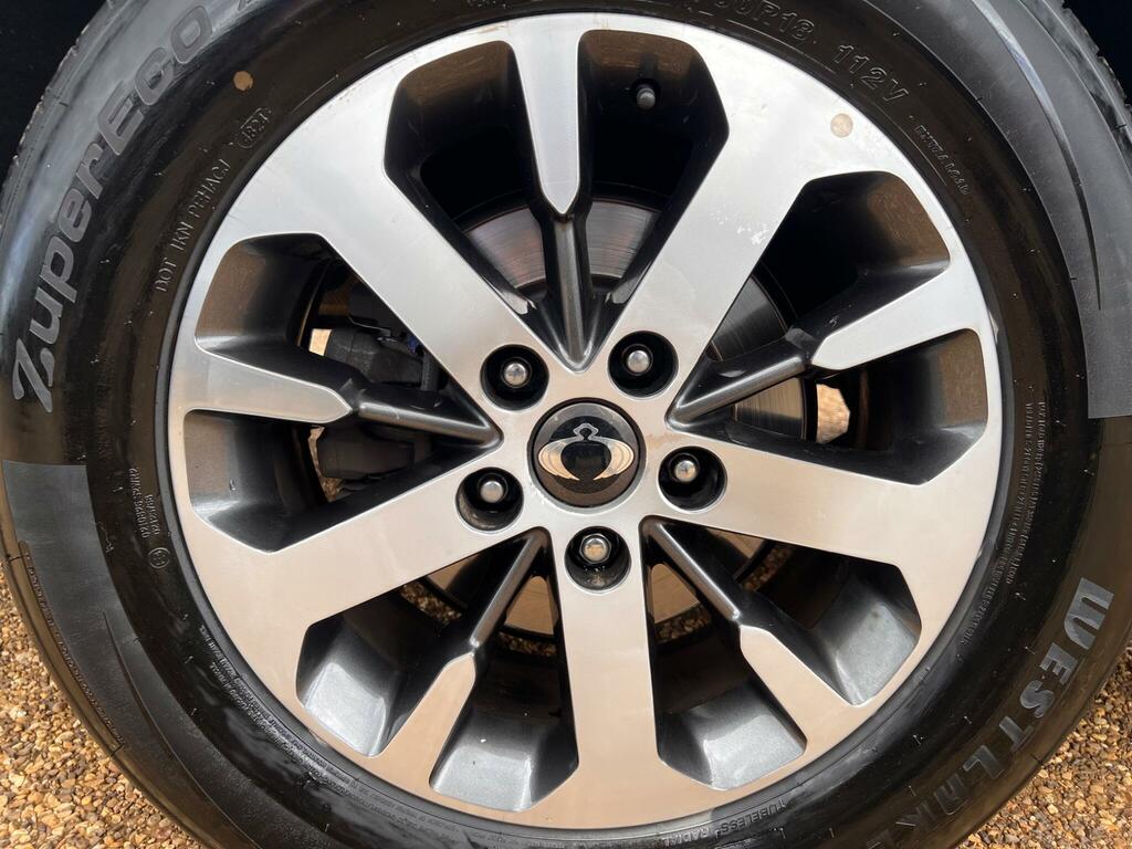 SsangYong Rexton Ultimate Grey #9