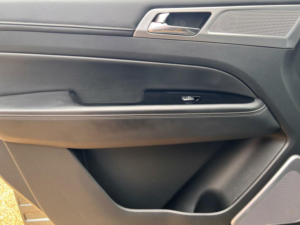 SsangYong Rexton Ultimate Grey #14