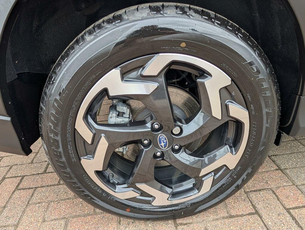 Subaru XV I E-boxer Se Premium Silver #21