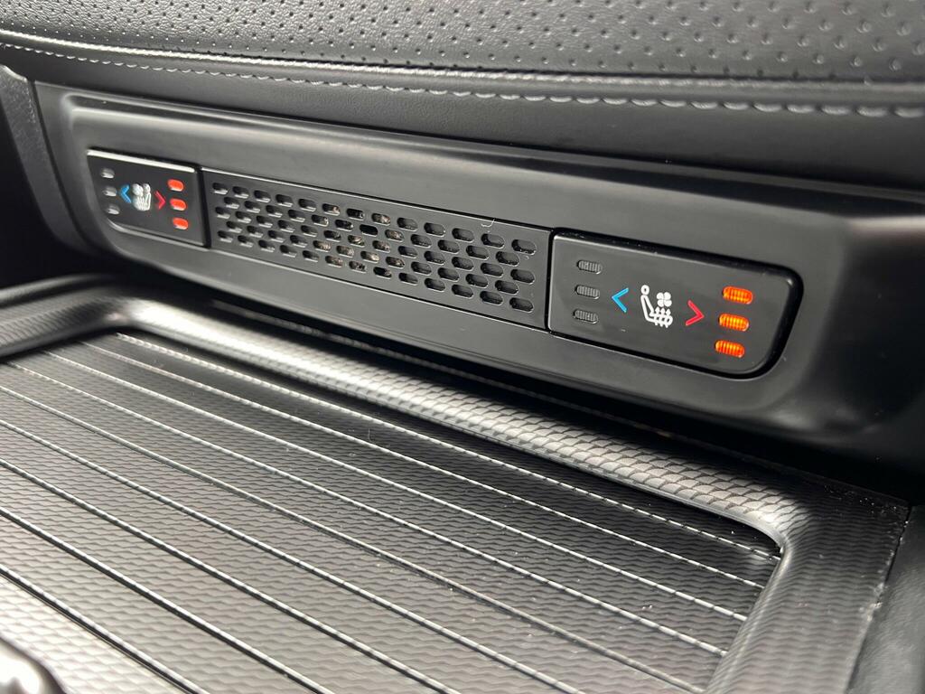 SsangYong Rexton Rexton Ultimate Grey #33