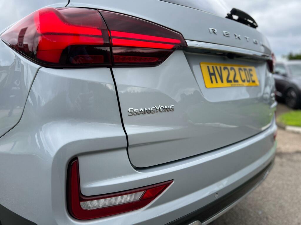 SsangYong Rexton Rexton Ultimate Grey #8