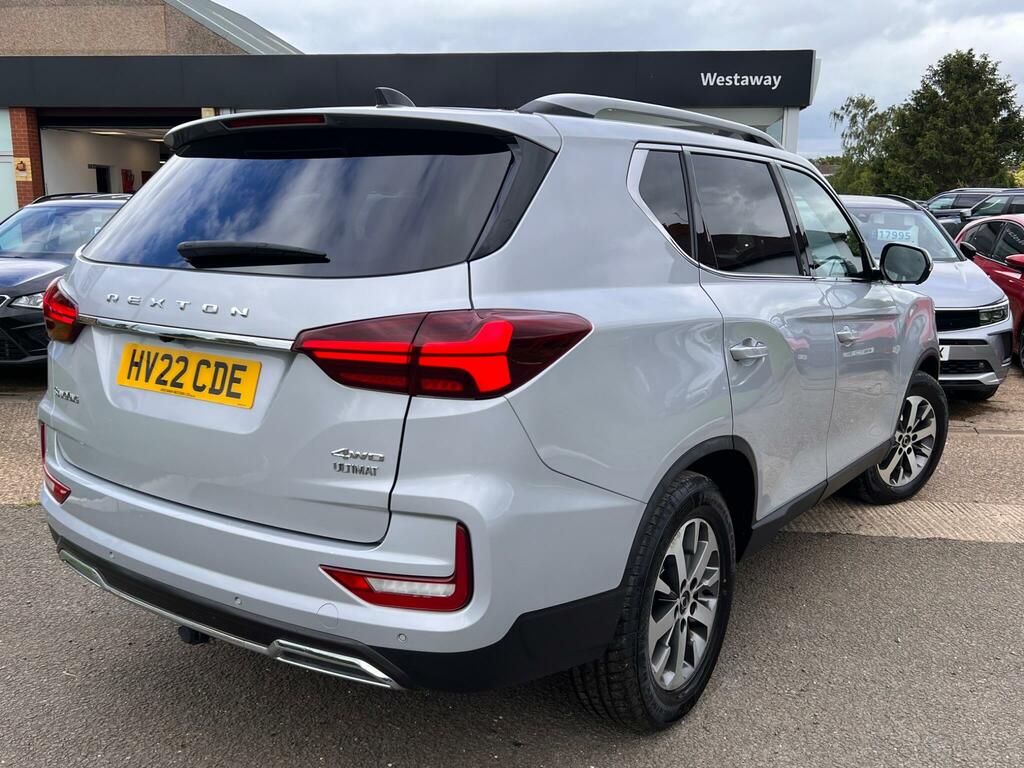 SsangYong Rexton 2.2 Ultimate Silver #3