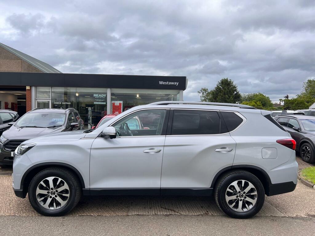 SsangYong Rexton 2.2 Ultimate Silver #5