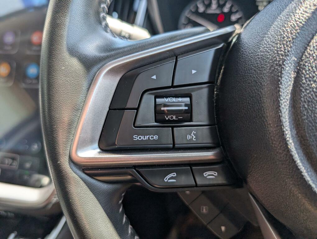 Subaru Outback Touring Black #19