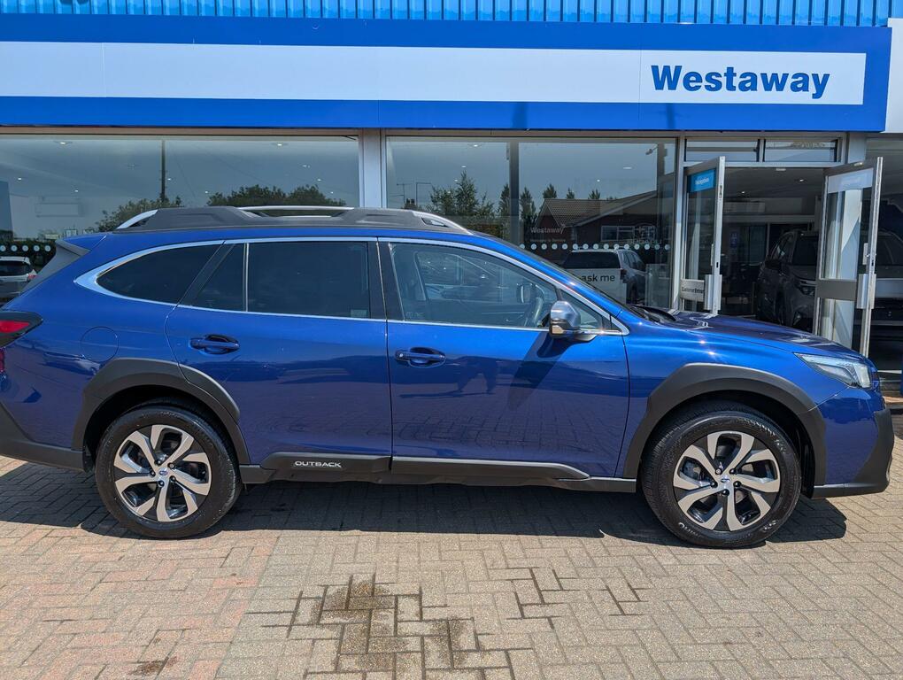 Subaru Outback Touring Black #7
