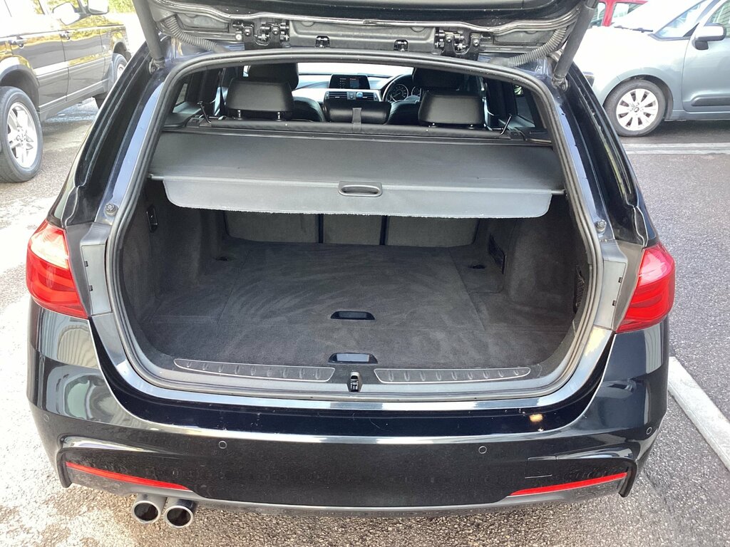 BMW 3 Series 2.0 320D M Sport Touring Euro 6 KN19LMP Black #6
