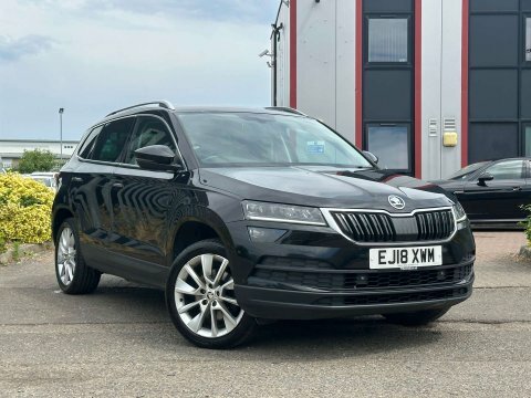 Skoda Karoq 1.5 Tsi Se EJ18XWM Black #2